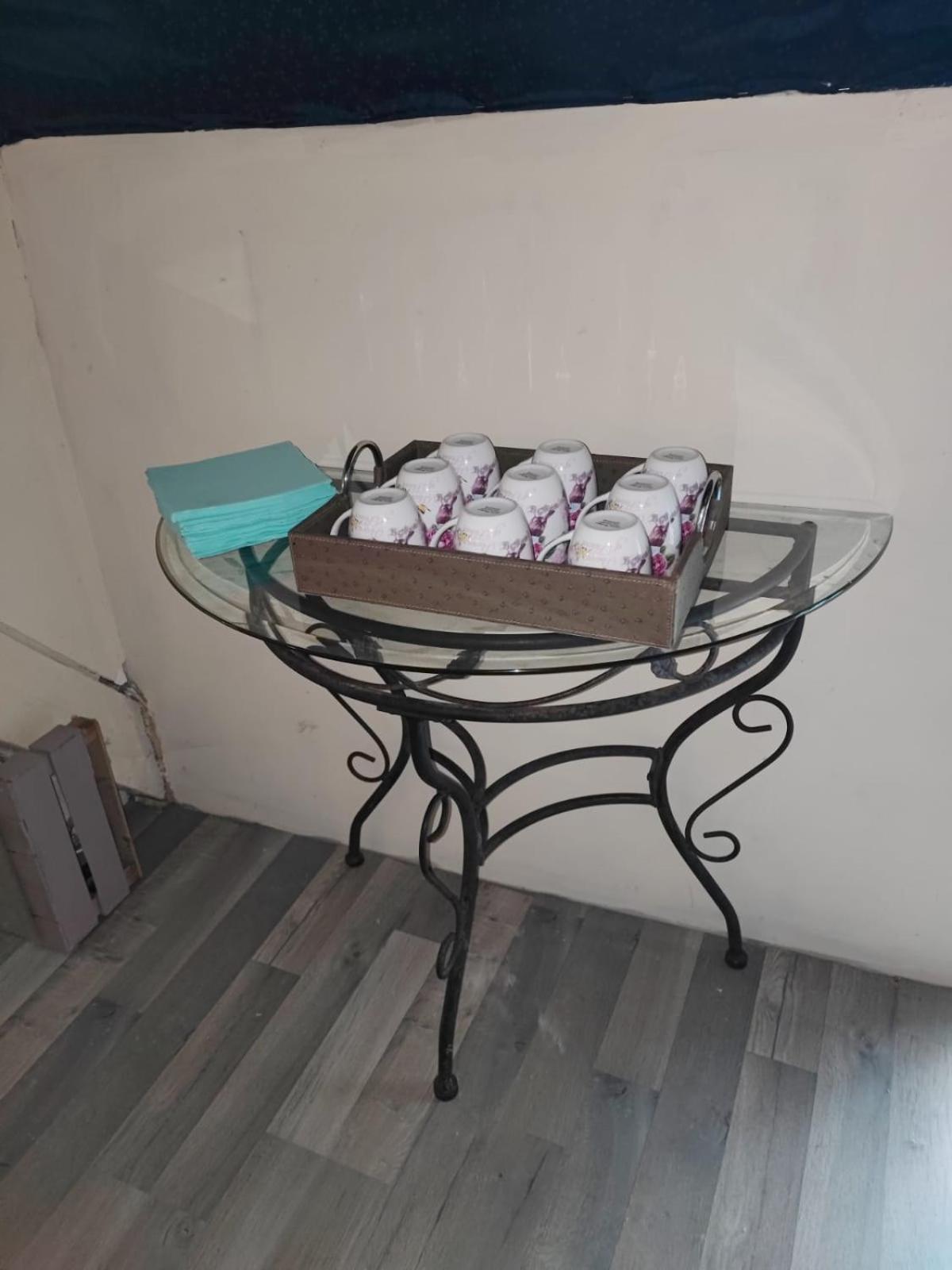 Hotellerie Jardiniers Gourmands Morsains المظهر الخارجي الصورة